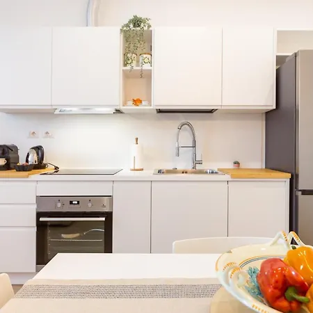 Apartment Station-duomo 10 Min Fast Wifi & Metro *